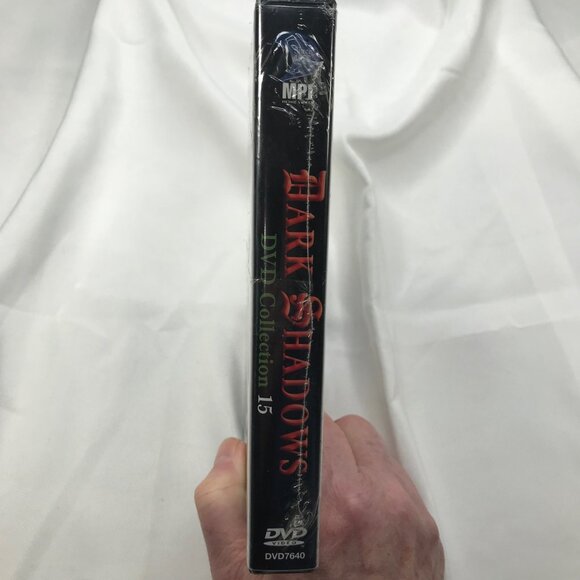 Dark Shadows DVD Collection 15, 40 Episodes With Postcard New In Package - Picture 7 of 7